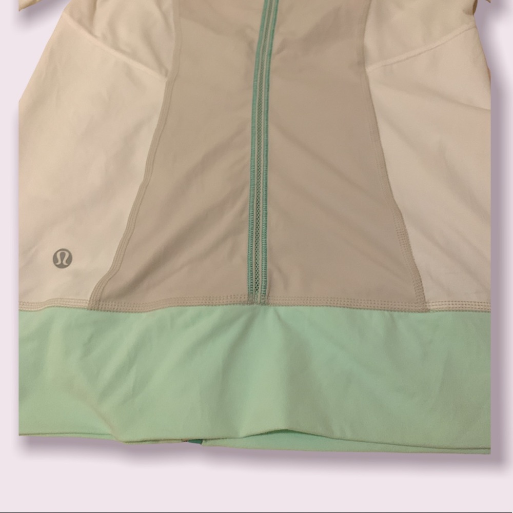 Lululemon Forme jacket - Picture 9 of 9